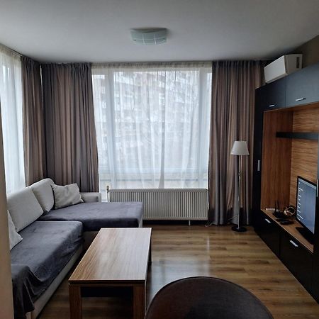 Apartments Mladost 1A Sofía Exterior foto